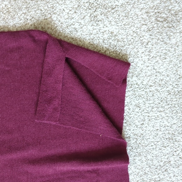 Linen Sweater Vest - Picture 3 of 3